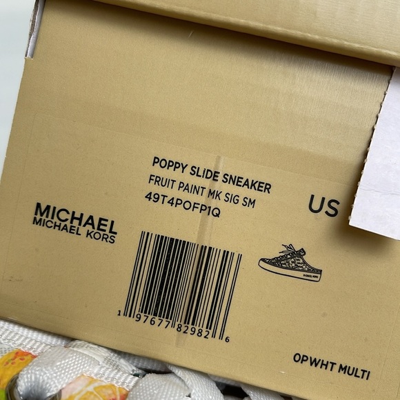 Michael Kors POPPY SLIDE SNEAKERS 
FRUIT PAINT MK SIG SM
49T4POFP1Q Platforms - Picture 16 of 16